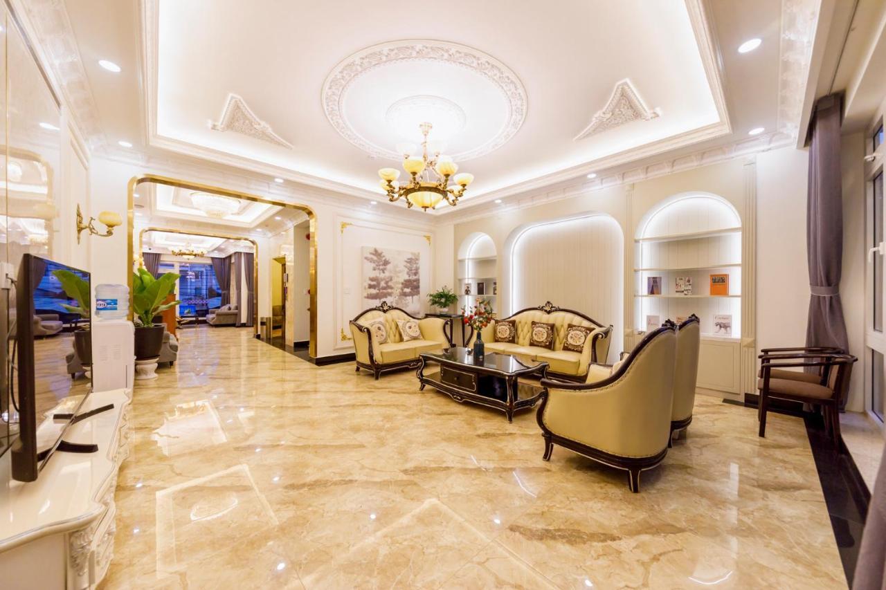 Wisteria Hotel Далат Экстерьер фото