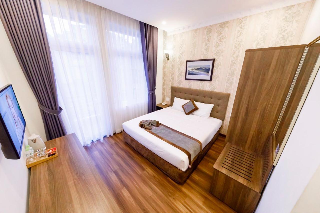 Wisteria Hotel Далат Экстерьер фото